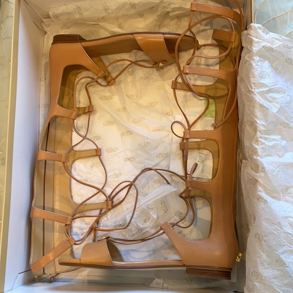 MICHAEL Michael Kors
Sofia Gladiator Sandal - Picture 6 of 7